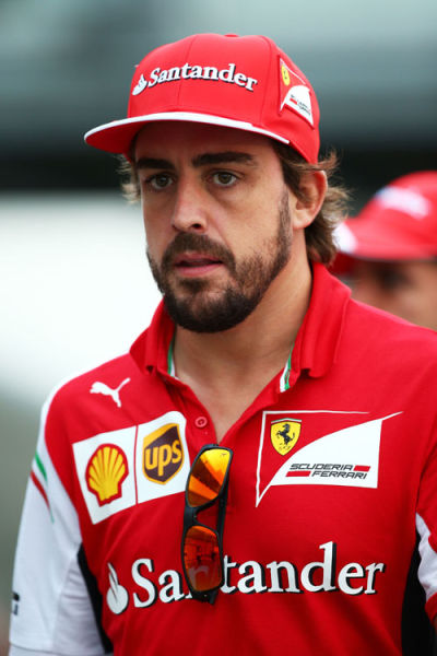 雷速-威廉姆斯险胜红牛车队，阿隆索刷新纪录