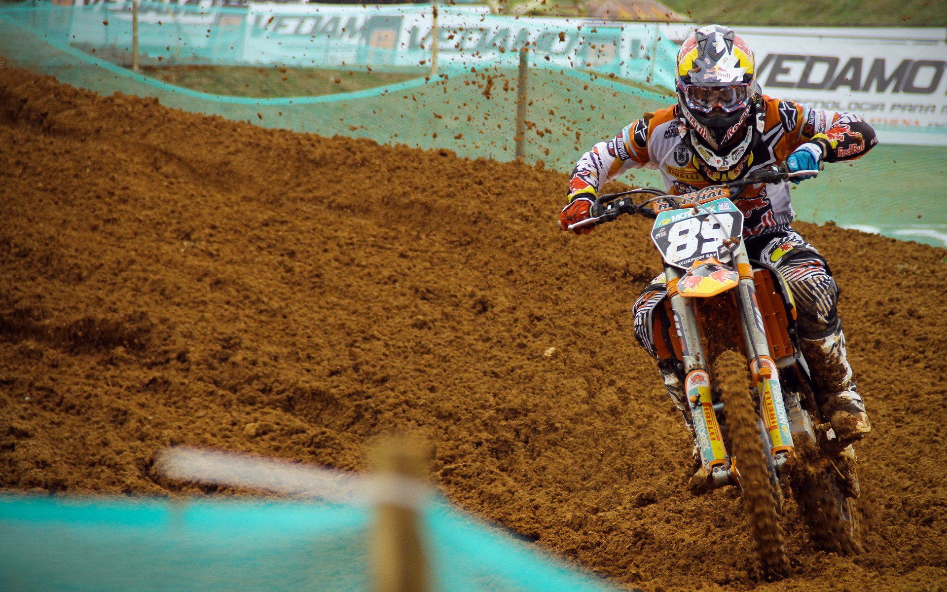 公牛冲垮浙江队，詹姆斯关键回合不手软