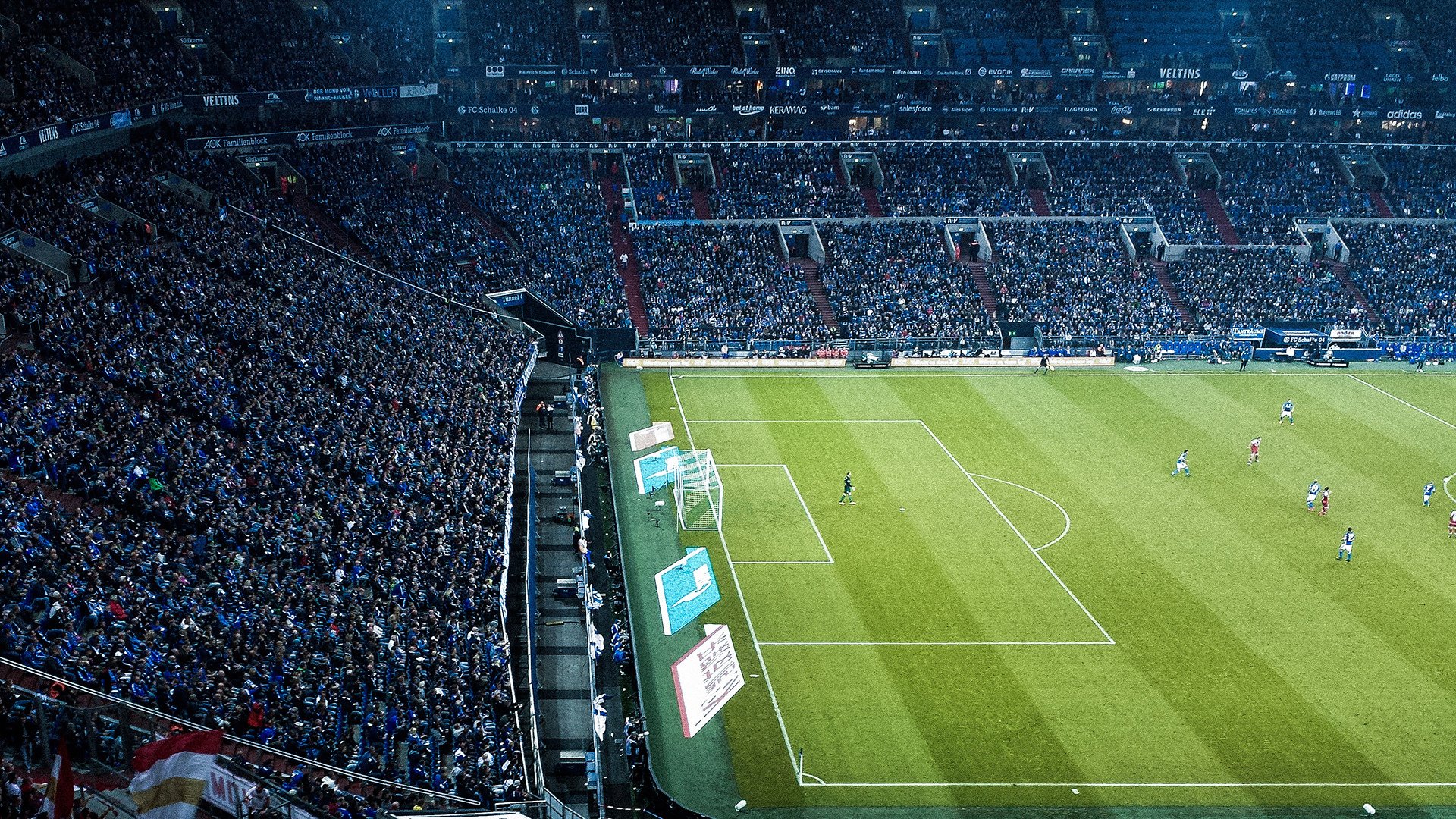 枫叶与桑巴的碰撞,姆巴佩点燃赛场,定义足球的唯一性