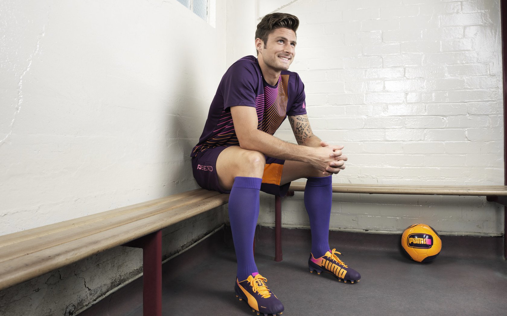 赛道之外的制霸，当F1争冠焦点战遇上里昂在安哥拉的统治